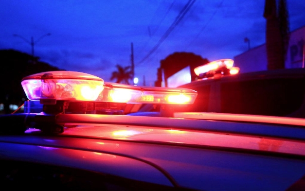 Homem ameaça arrancar a cabeça de mulher e do filho de um ano em Marília