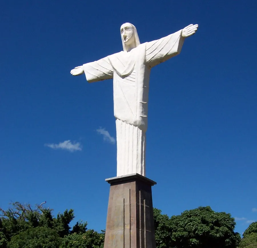 SP lança guia turístico com as estátuas de Cristo no estado, incluindo a de Garça