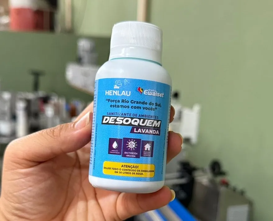 Henlau doa 5 mil unidades de sanitizantes para vítimas da tragédia Sul
