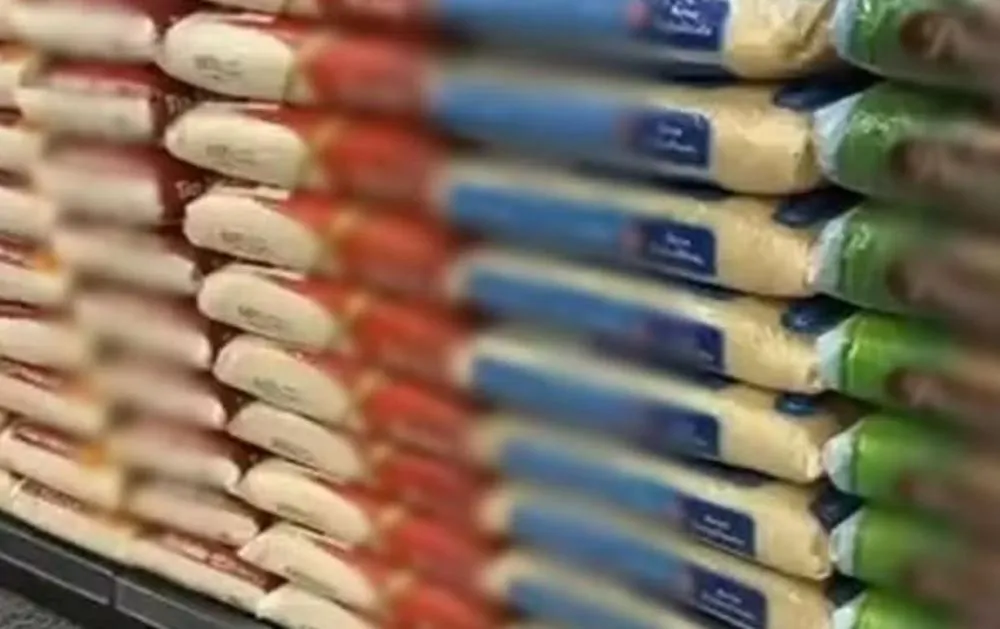 Procon fiscaliza supermercados para coibir aumento abusivo do preço do arroz