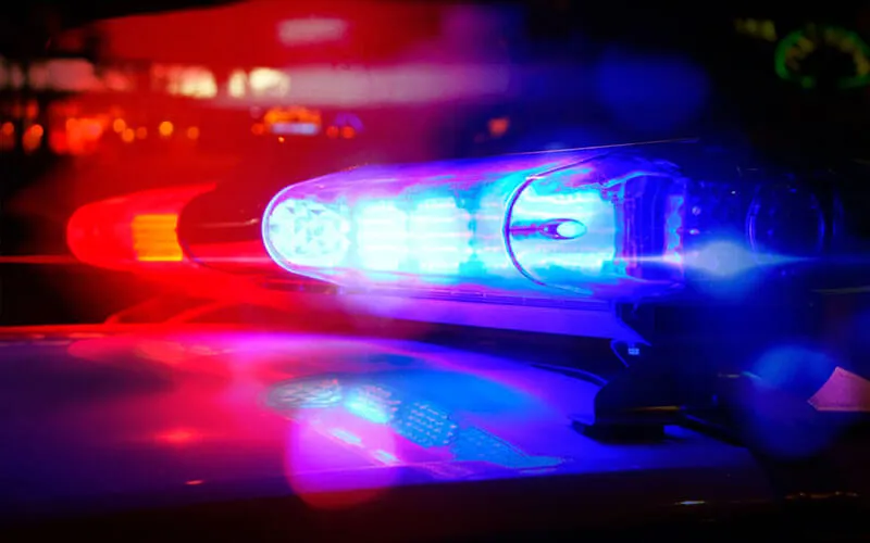 Avô é baleado ao defender netos de padrasto armado em cidade vizinha