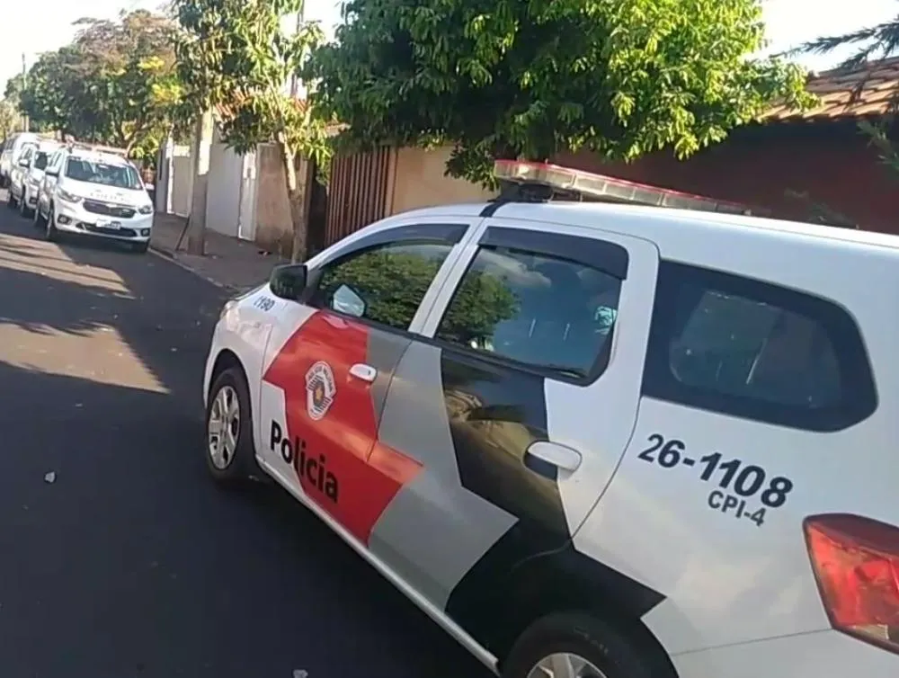 Morte brutal: indivíduos invadem casa e matam jovem a pancadas na Cavalcante