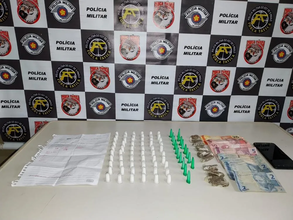 Tráfico: PM detém menor com cocaína na Cavalcante