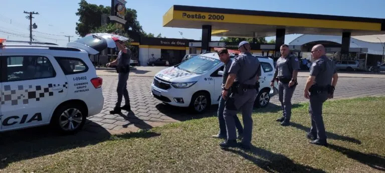 Homem é vítima de tentativa de homicídio próximo à "Rotatória da Garça" em plena luz do dia