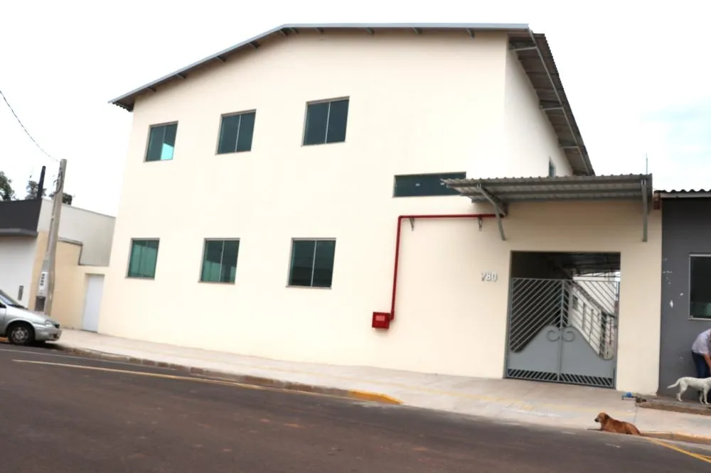 Escola será instalada em prédio da antiga FAEF