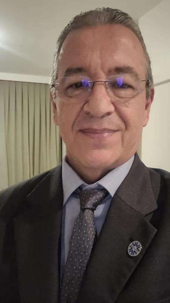 Nascido em Garça, Osvaldo Jr. é médico e pecuarista