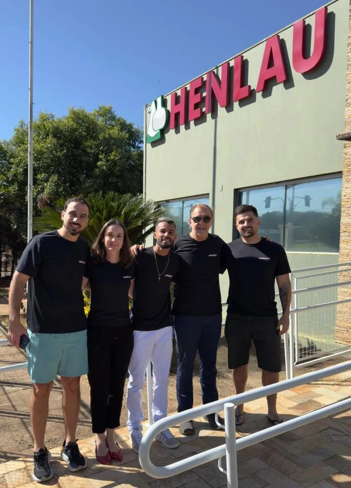 Diego, head de operações, Ana Laura CEO, Lucas barthyz influenciador, Norberto Afonso fundador e presidente do conselho, Lucas Afonso supervisor de vendas