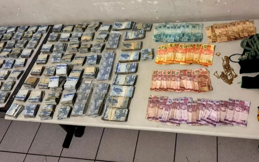 Homem é preso após furto de mais de R$ 16 mil em supermercado da região