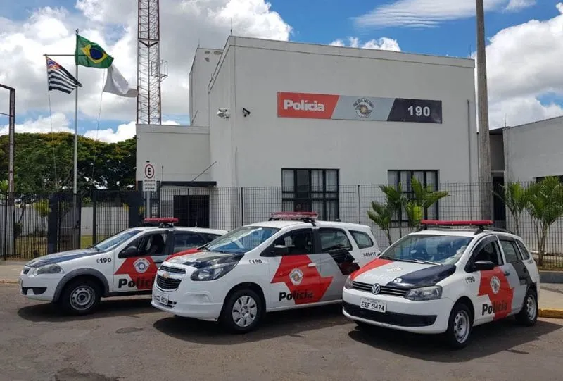 Briga em família termina com mãe e filho feridos a facadas no bairro Nova Garça