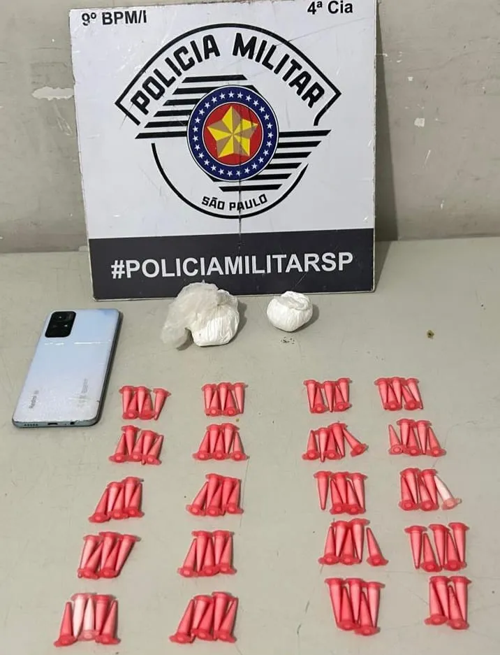 PM flagra movimentação suspeita e apreende grande quantidade de cocaína no Labienópolis