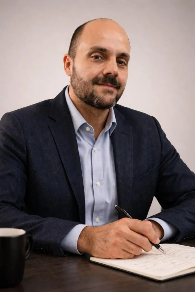 “Educação, Utopia e o Professor no Redemoinho” — por Dr. João Marcos