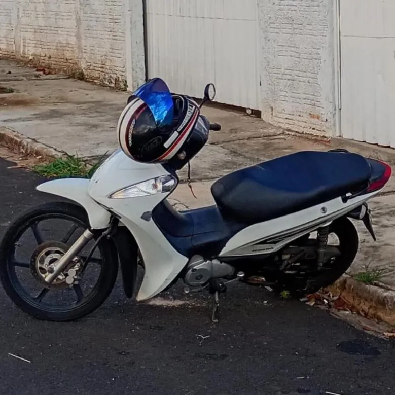 Motocicleta furtada é recuperada pela PM horas após crime em Garça