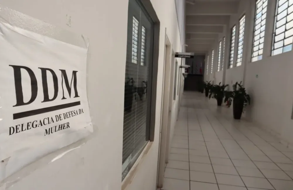 Mecânico de Marília é investigado por suspeita de abuso contra adolescente de 13 anos e agressões à companheira